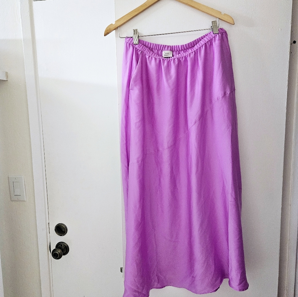 NEW Women A-line purple skirt - A new day - size M